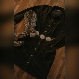 Wrangler courdouroy dress ✨️